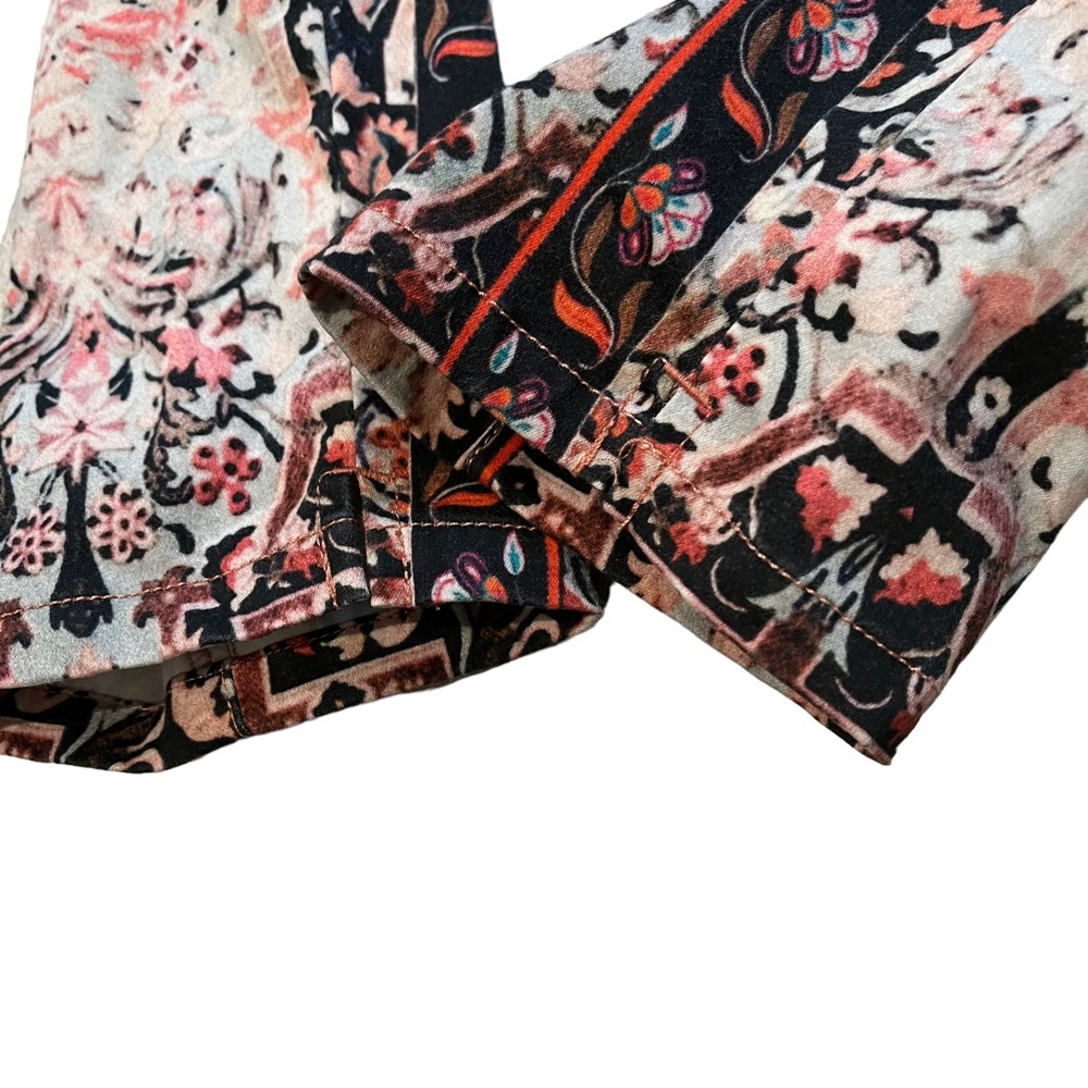 Bebe Folklore Print Skinny Jeans - Picture 12 of 14